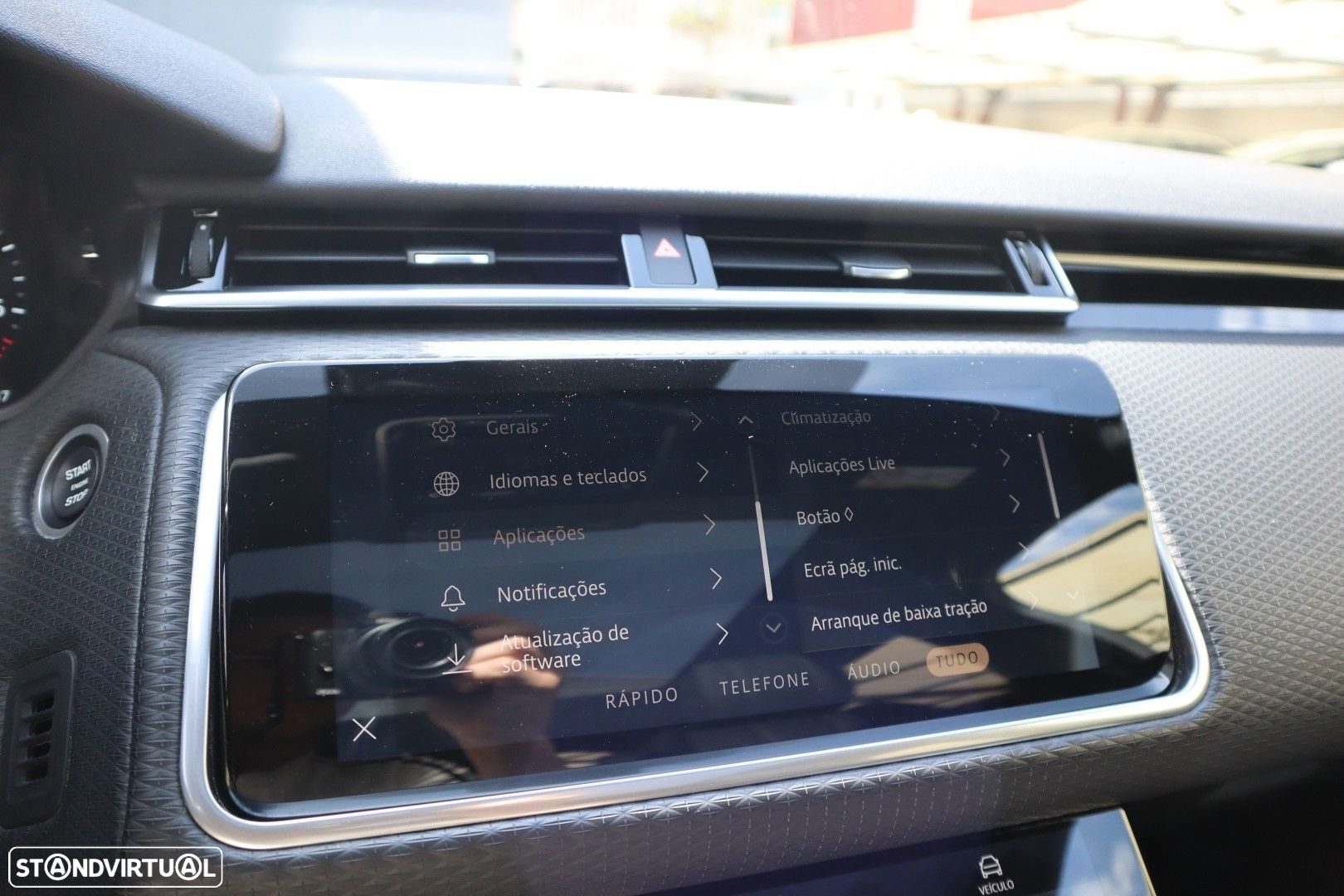 Land Rover Range Rover Velar 2.0 P400e AWD Dynamic HSE - 30