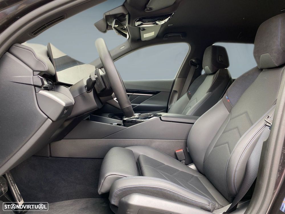 BMW 5 Series 2025 photo 3