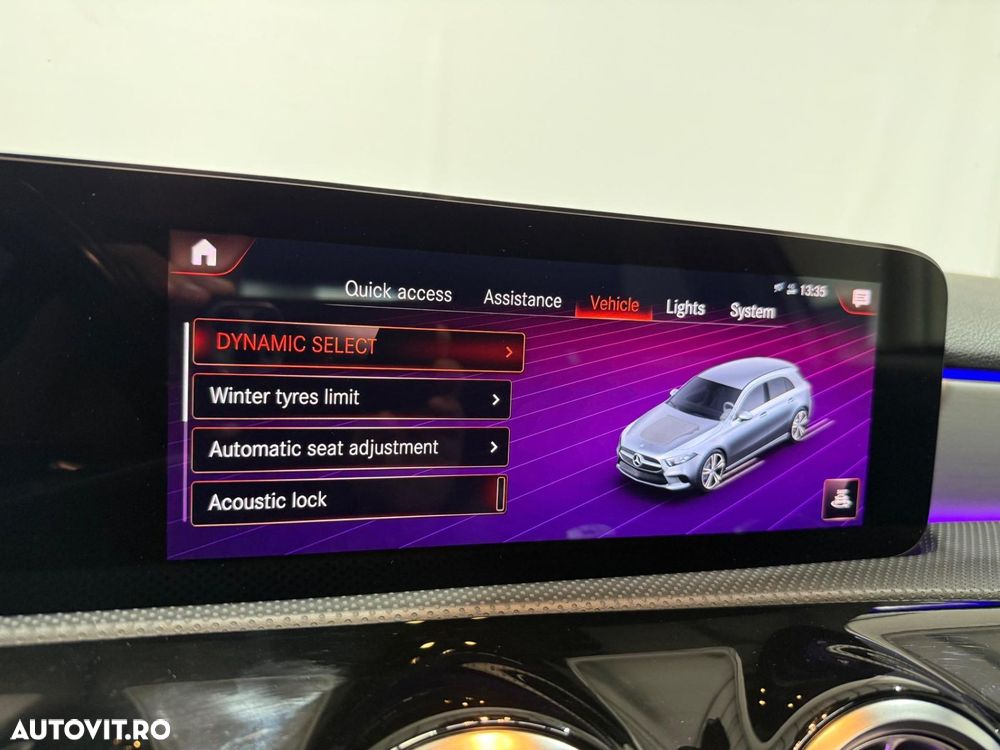 Mercedes-Benz A 180 7G-DCT AMG Line - 24