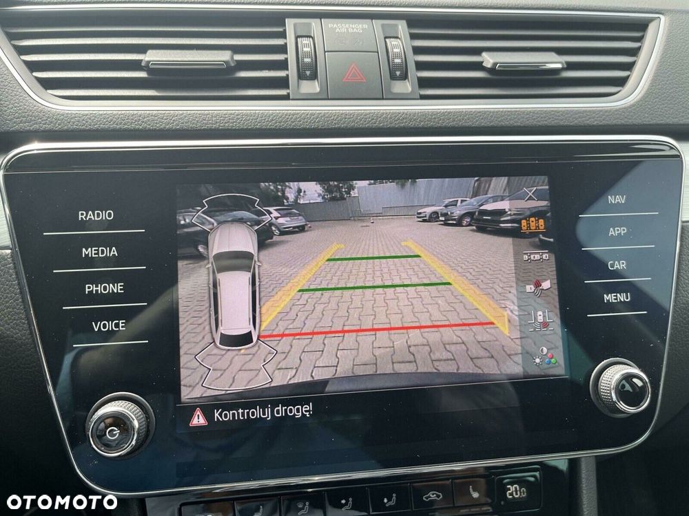 Skoda Superb 1.5 TSI Ambition DSG - 34