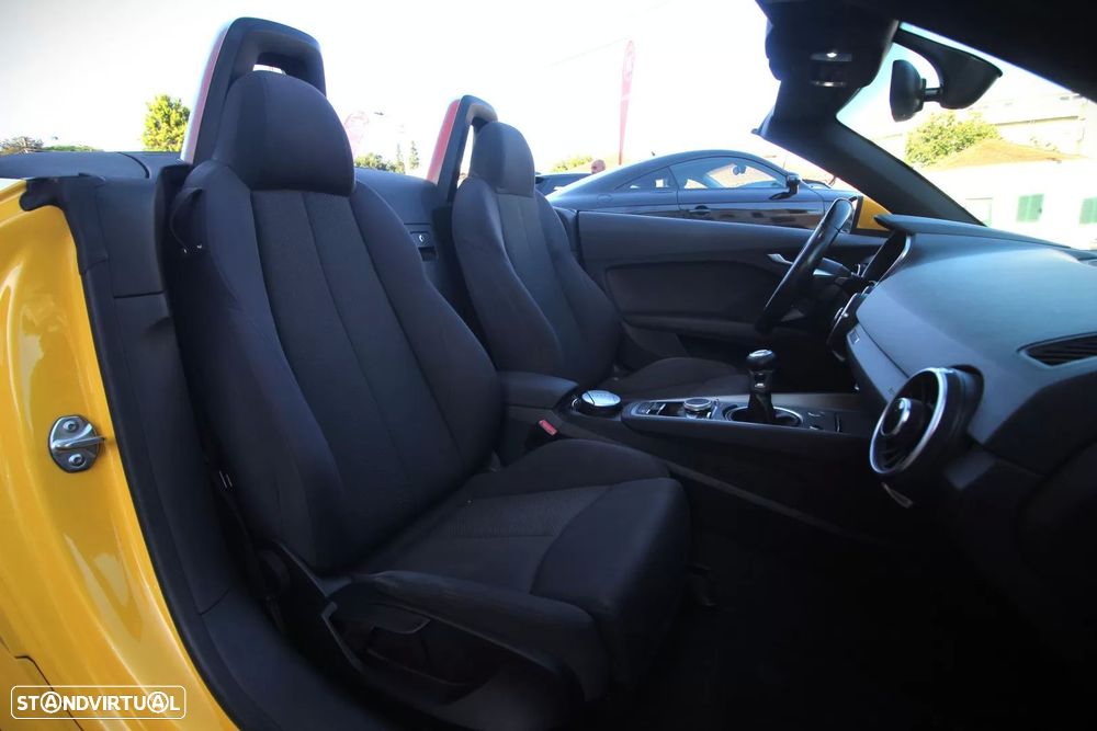 Audi TT Roadster 2.0 TDI ultra - 23