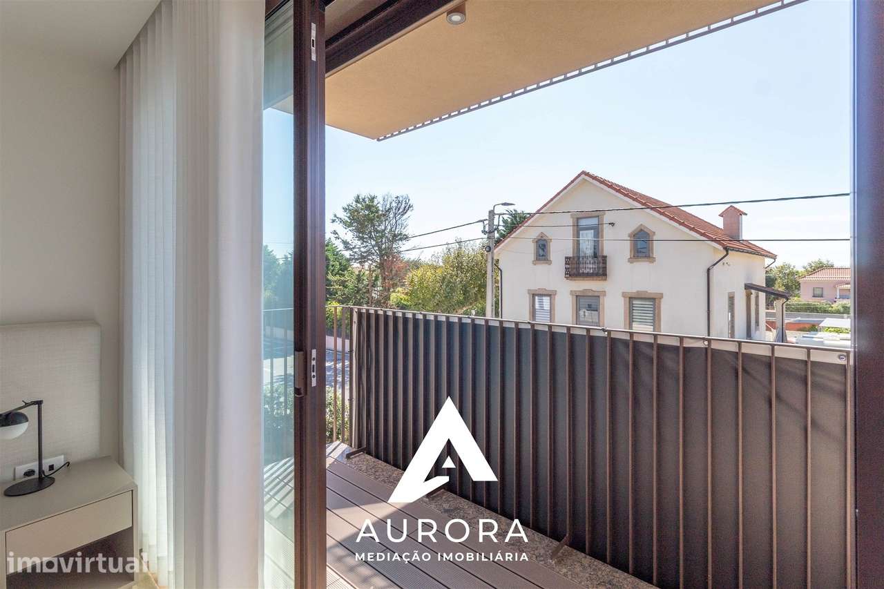 Apartamento T2 à venda na Granja, Arcozelo | Varanda, vistas desafogad - Grande imagem: 2/52