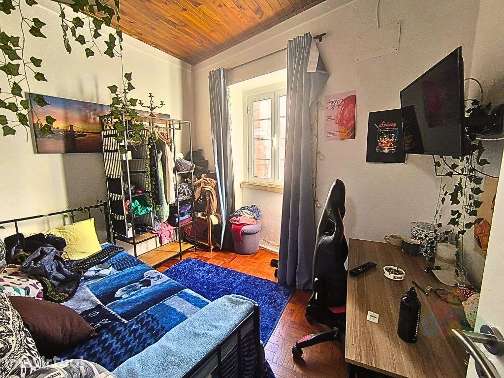 Apartamento T3 com logradouro privado no centro de Abrantes - Grande imagem: 5/11