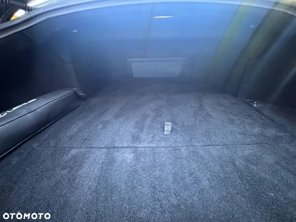 Lexus LC - 24