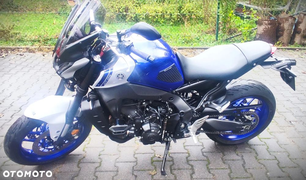 Yamaha MT - 30