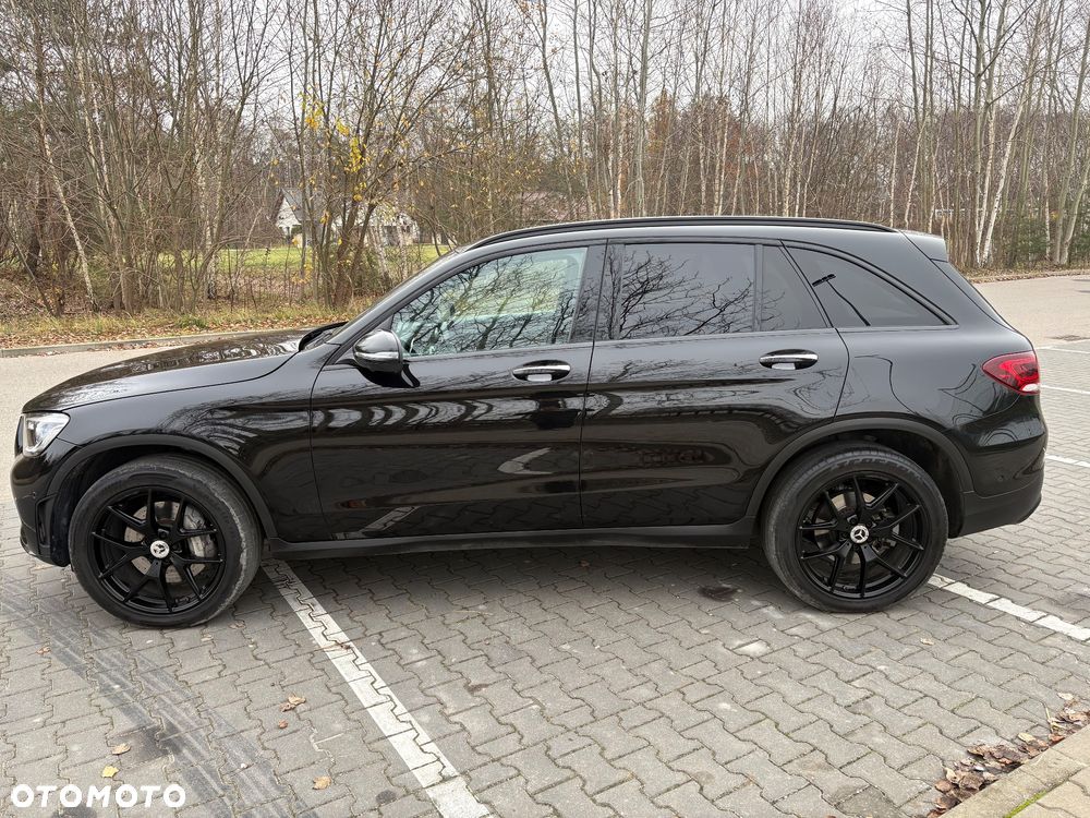 Mercedes-Benz GLC - 15