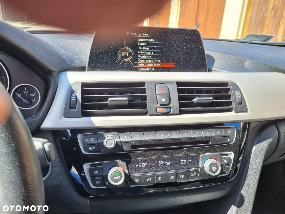 BMW Seria 3 320d Edition Luxury Line Purity - 8