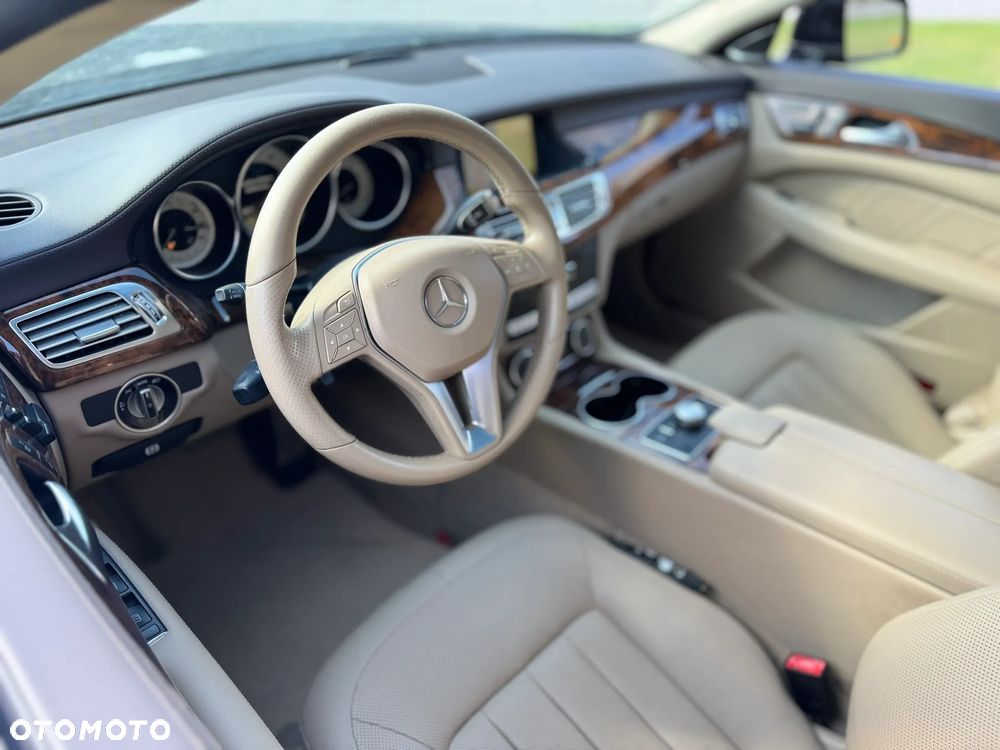 Mercedes-Benz CLS 500 4Matic BlueEFFICIENCY 7G-TRONIC - 9