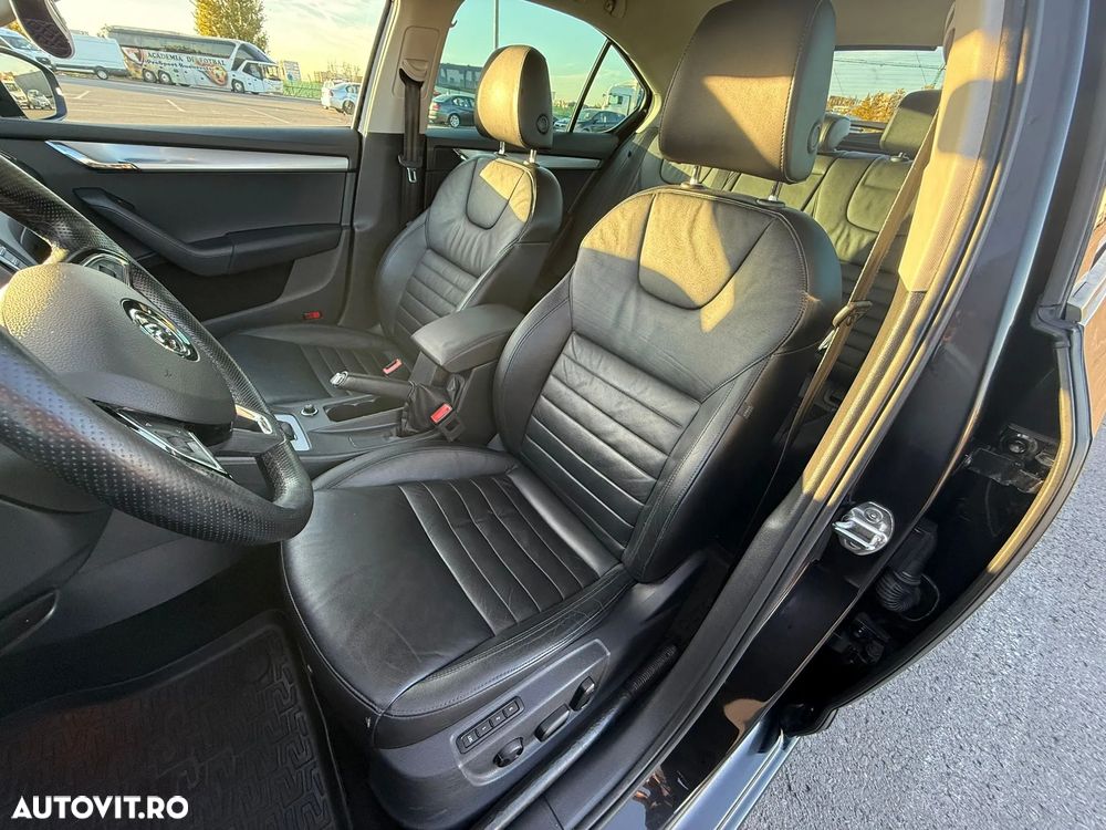 Skoda Octavia 2.0 TDI 4x4 DSG Style - 16