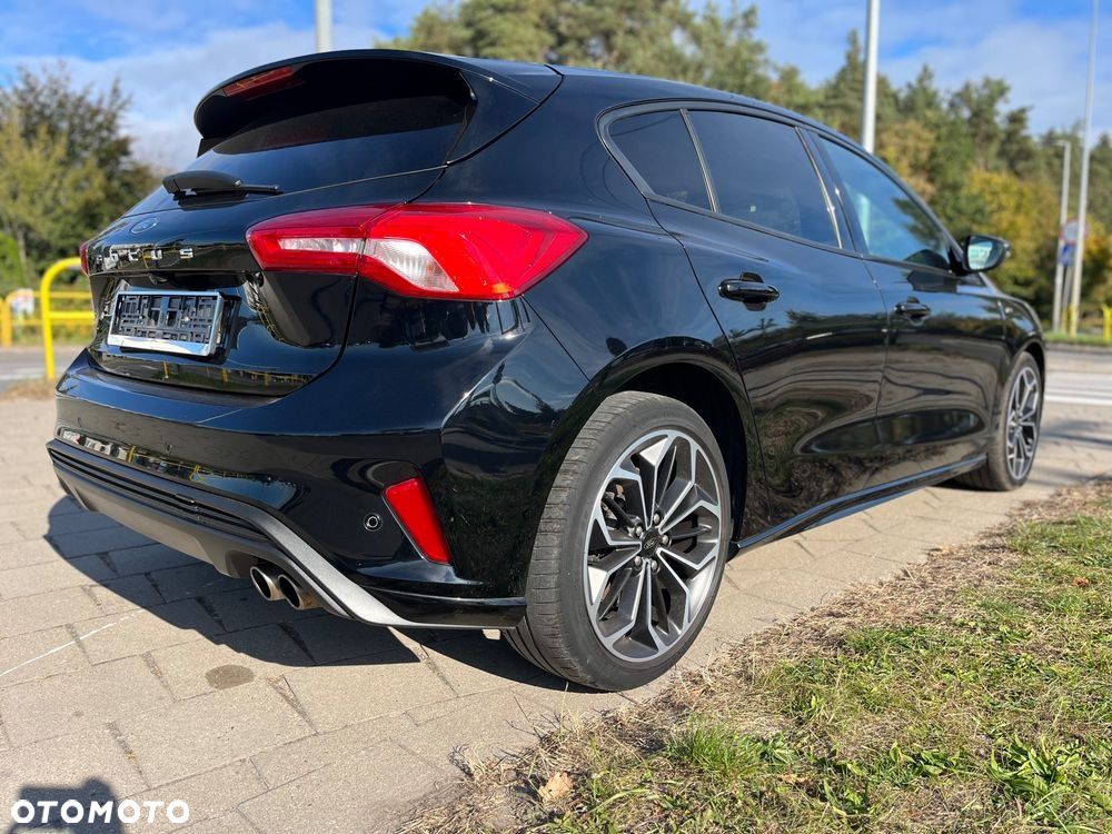 Ford Focus 2.0 EcoBlue ST-Line - 24