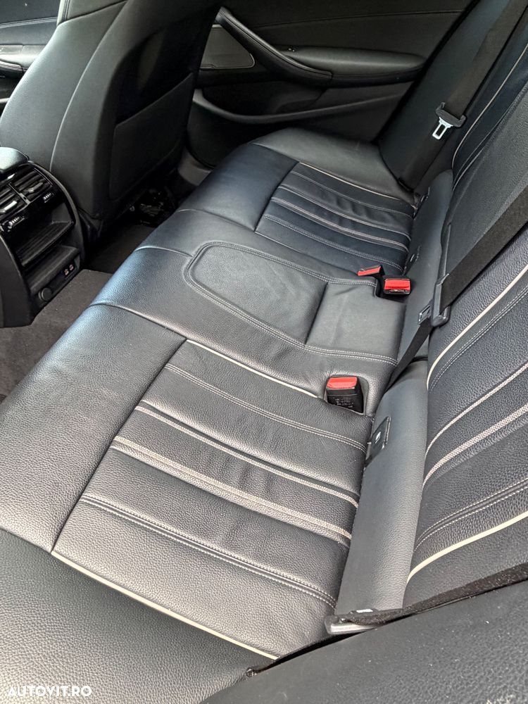 BMW Seria 5 520d xDrive Aut. - 8