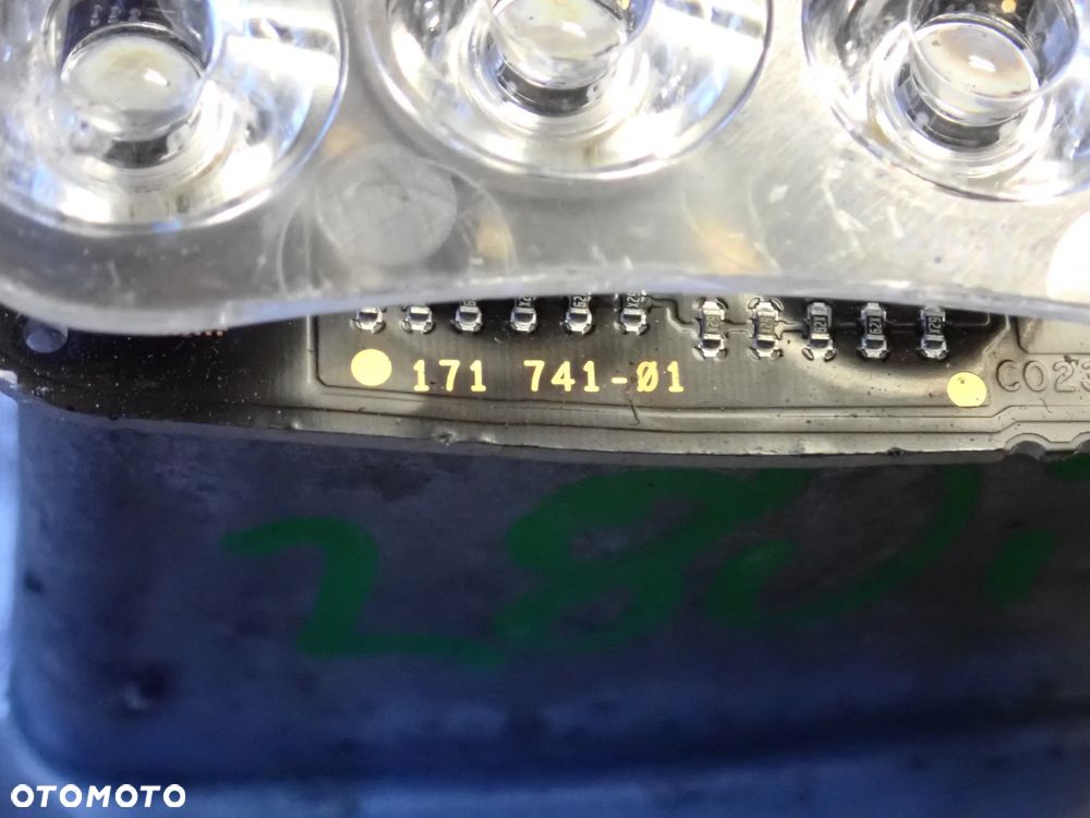 BMW 5 F10 F11 KIERUNKOWSKAZ LED LEWY PRZÓD 17174101 - 3