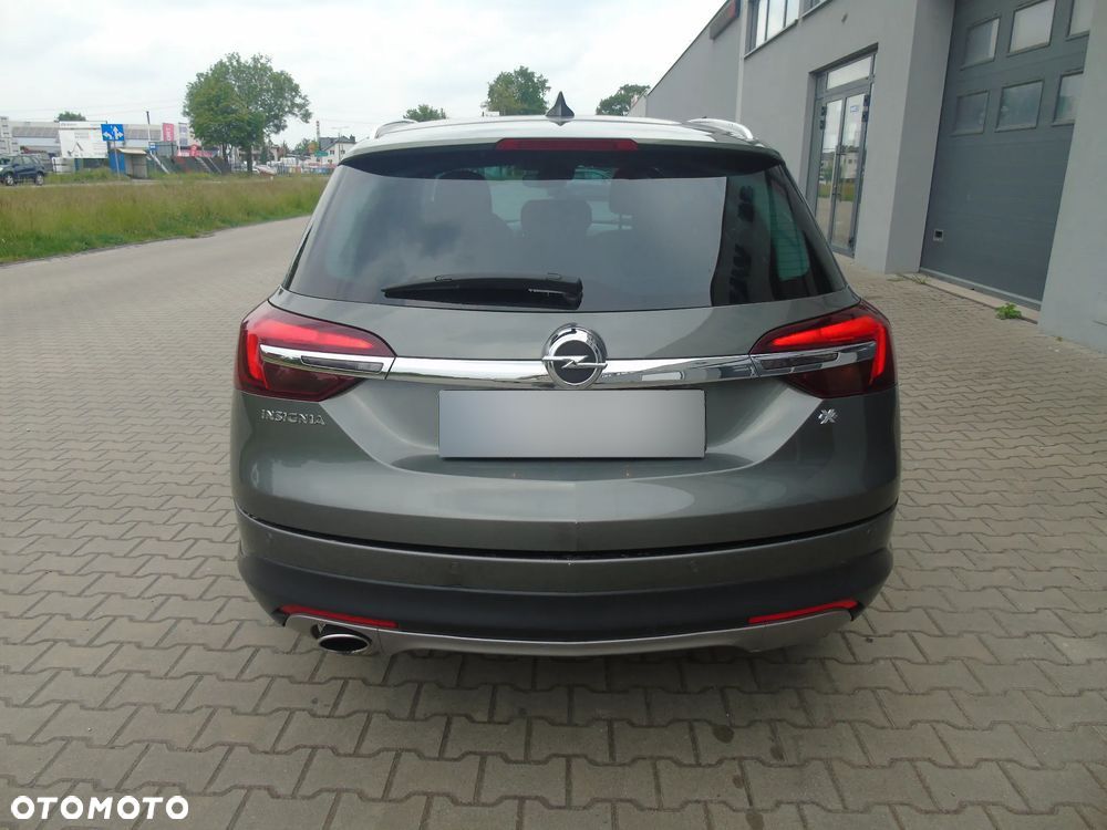 Opel Insignia 2.0 CDTI Cosmo 4x4 - 10