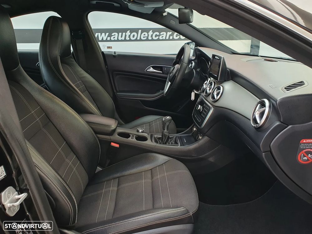 Mercedes-Benz CLA 180 (CDI) d Urban - 4