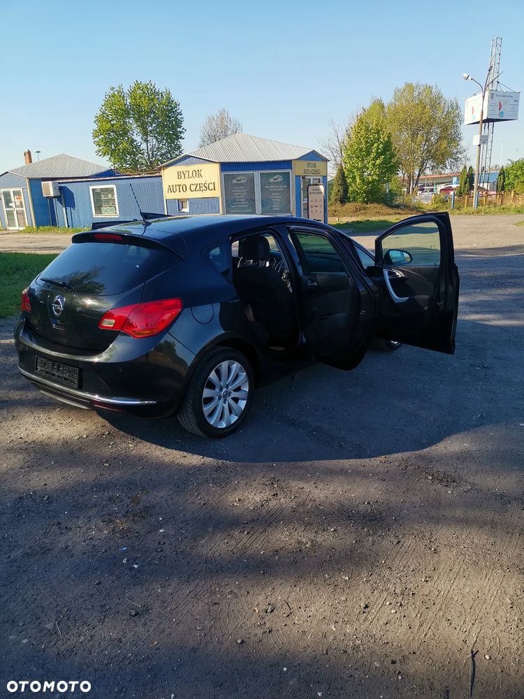 Opel Astra - 14
