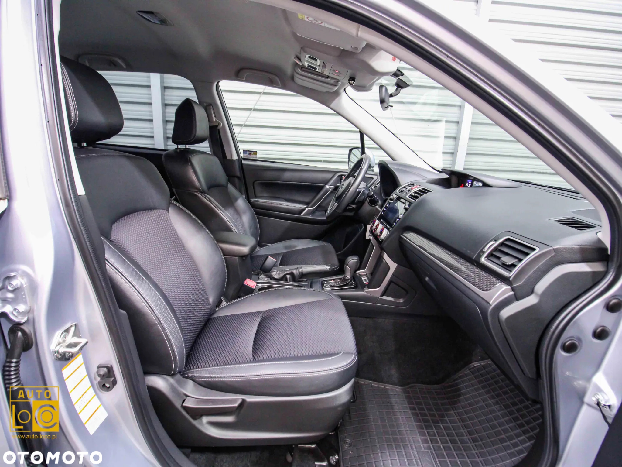 Subaru Forester 2.0 i Exclusive Lineartronic - 10