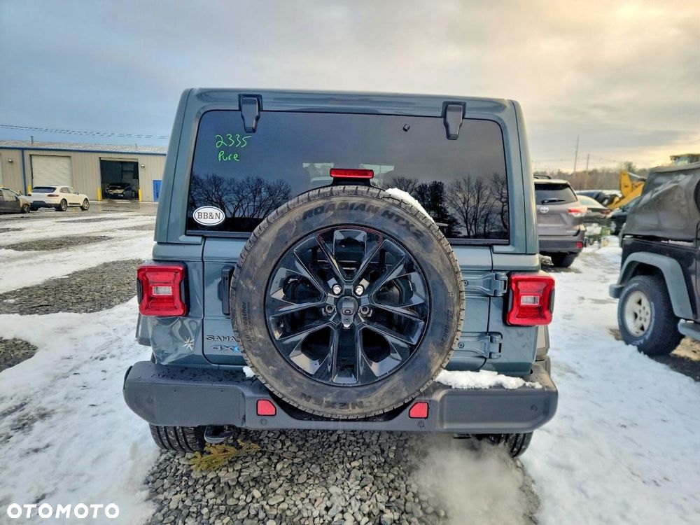 Jeep Wrangler - 6