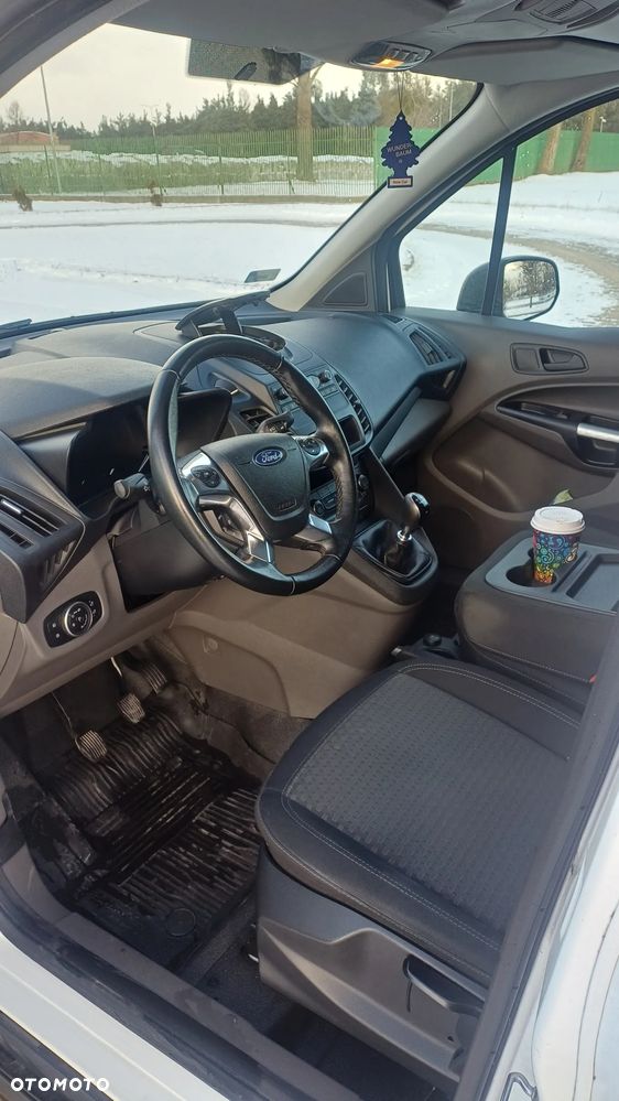 Ford Transit Connect - 12