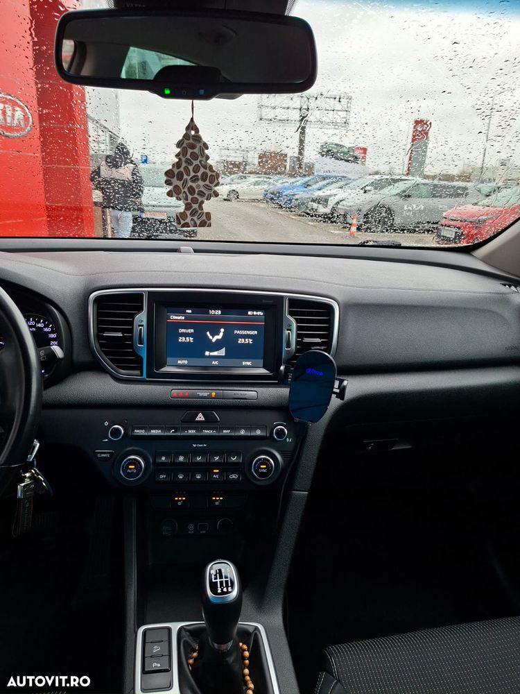 Kia Sportage 1.7 DSL MT 4x2 STYLE - 15