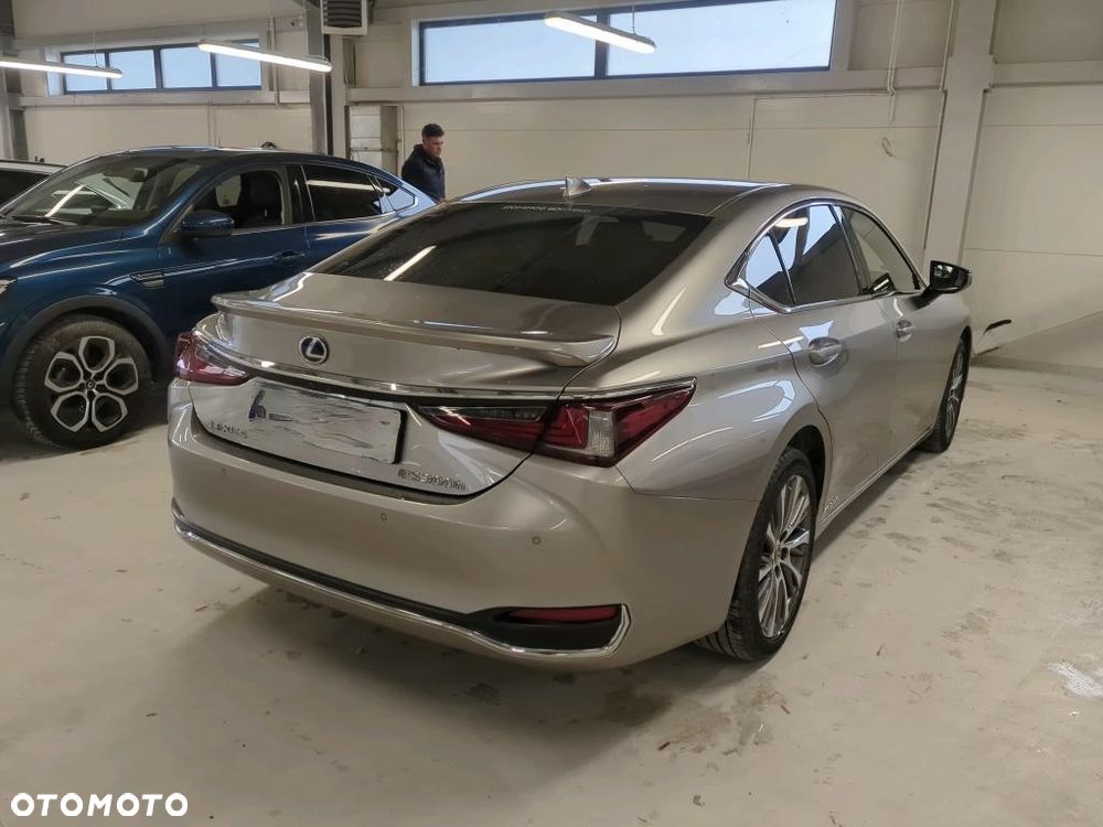 Lexus Es 2020 photo 3