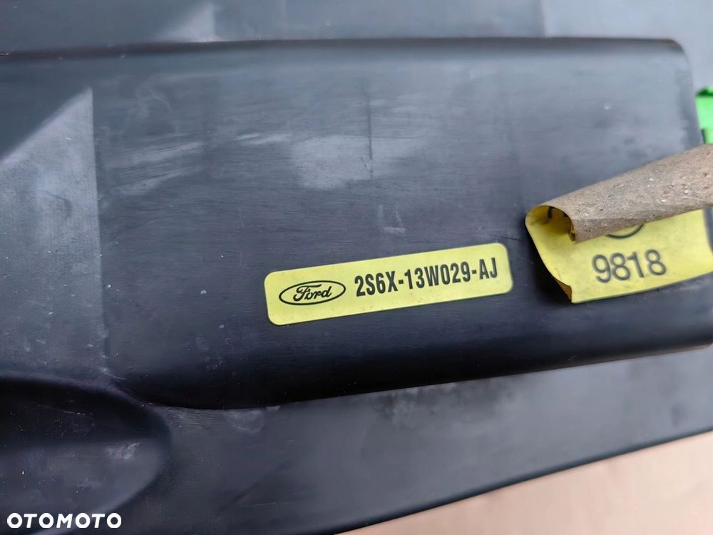 Lampa PRAWA prawy przód Ford Fiesta MK5 MK6 2S6X-13W029-AJ oryginalna - 7