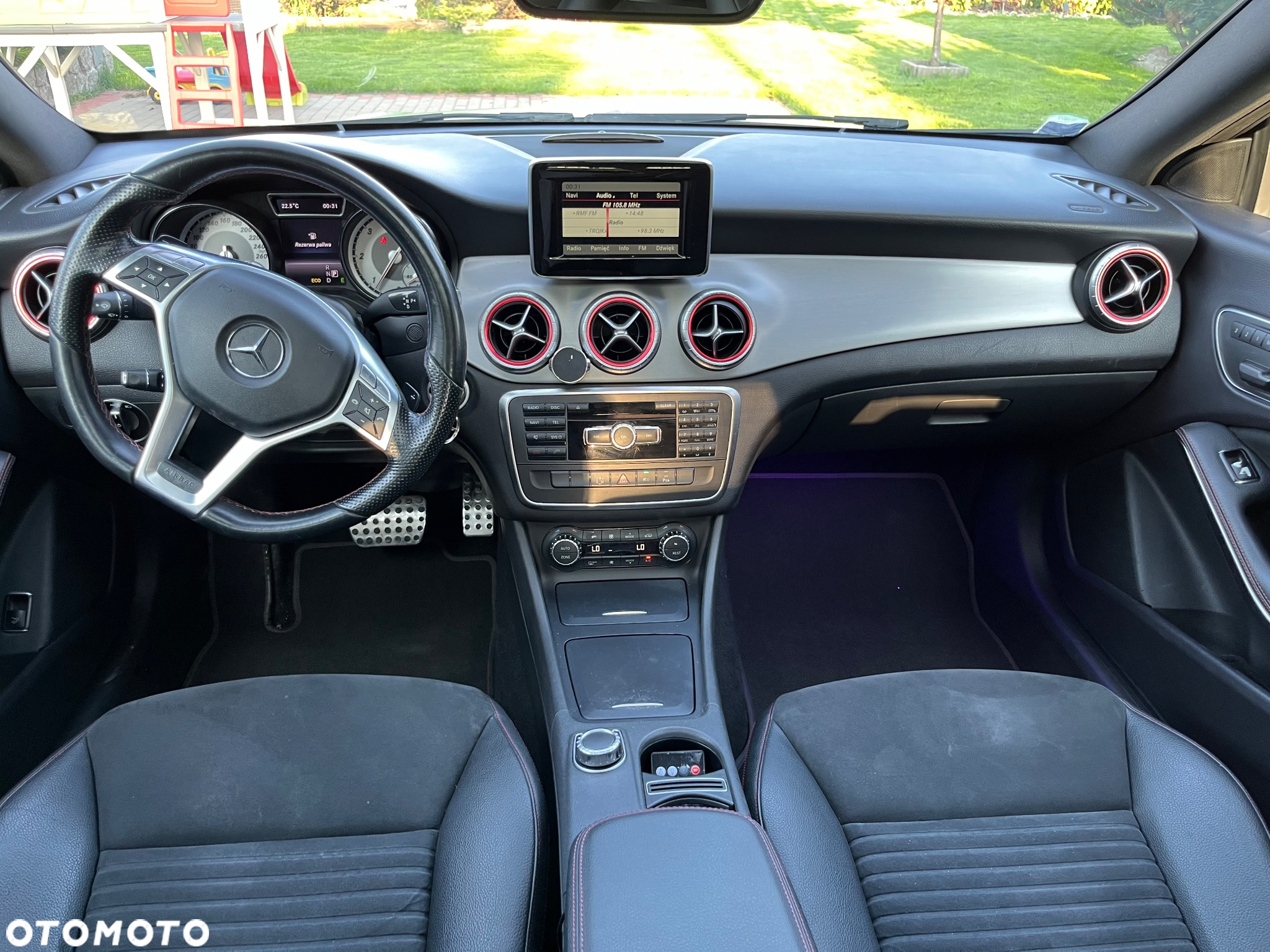 Mercedes-Benz CLA 200 CDI 7G-DCT AMG Line - 19