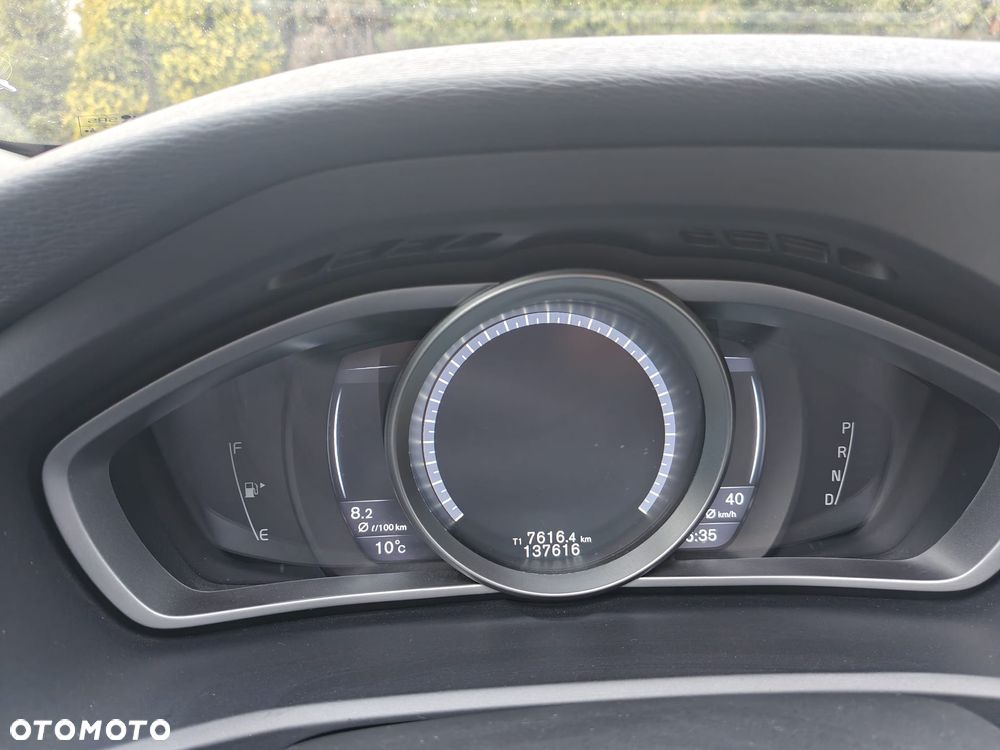 Volvo V40 D3 Drive-E Ocean Race - 22