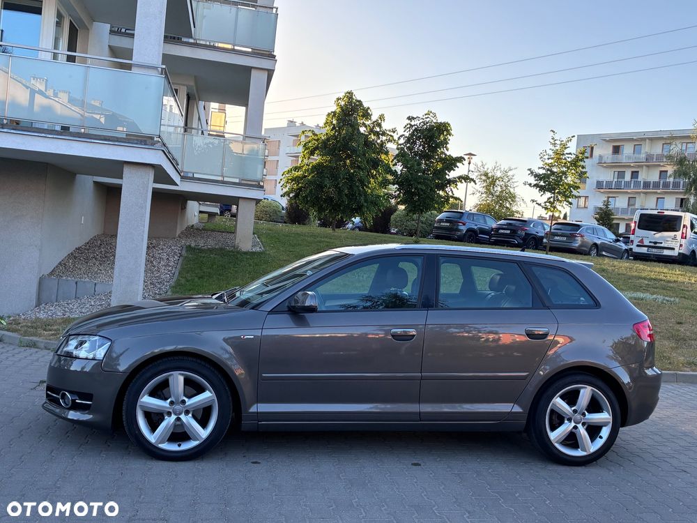 Audi A3 Sportback 2.0 TDI DPF S line Sportpaket (plus) - 23