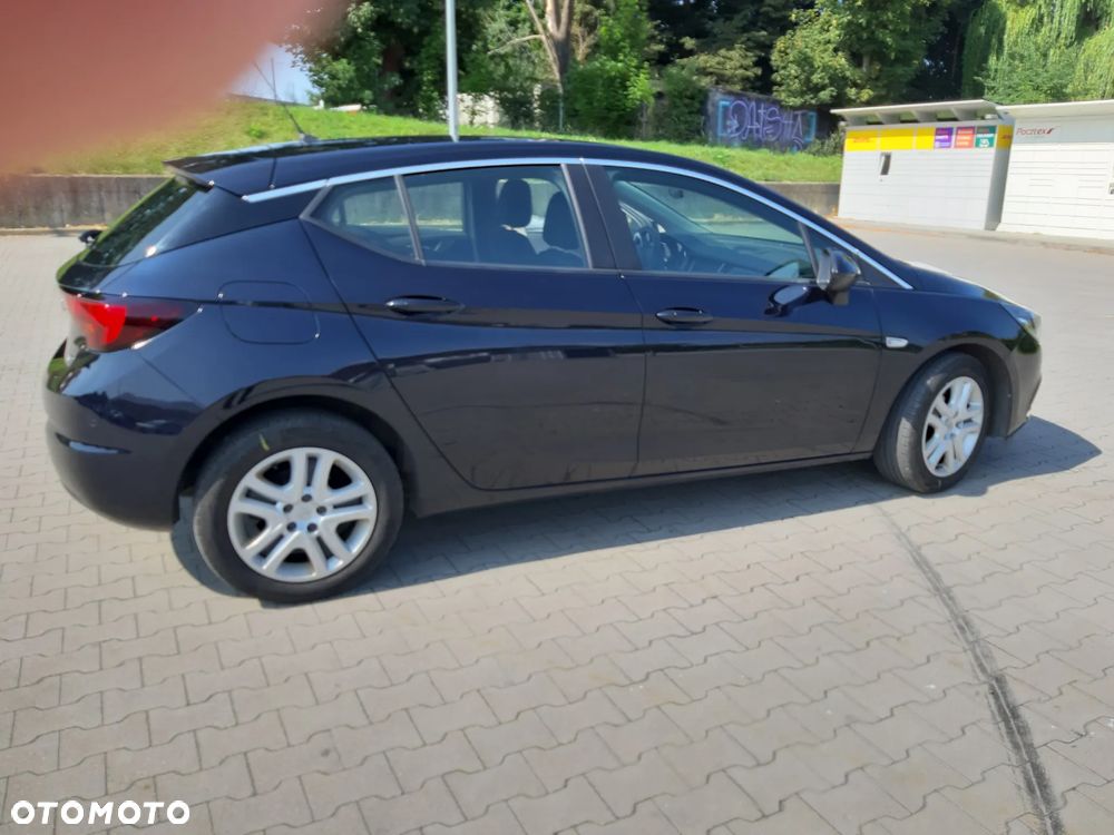 Opel Astra 1.6 CDTI Enjoy S&S - 10