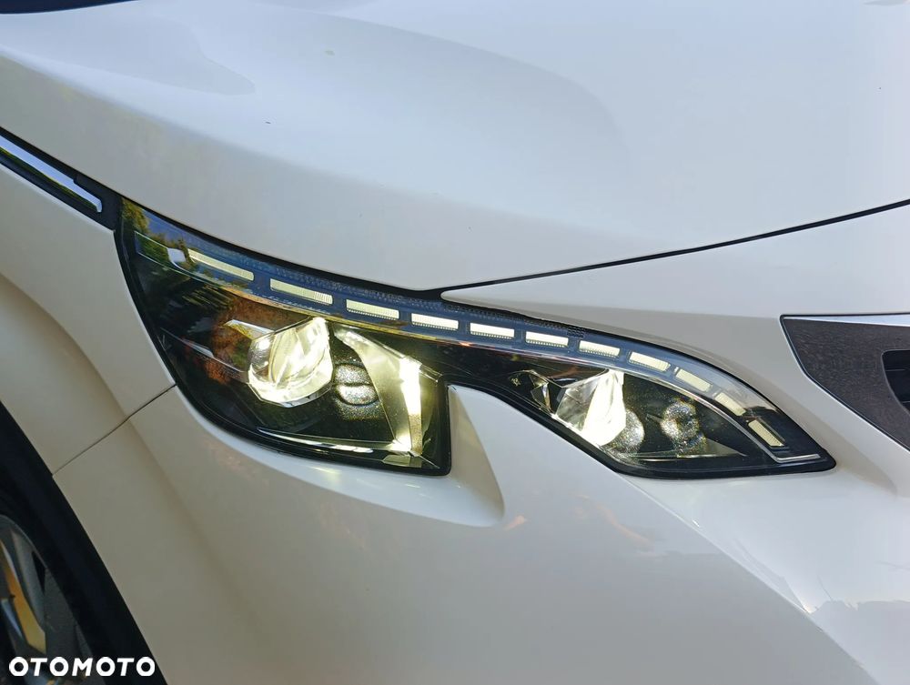 Peugeot 3008 THP 165 EAT6 Stop & Start Allure - 25