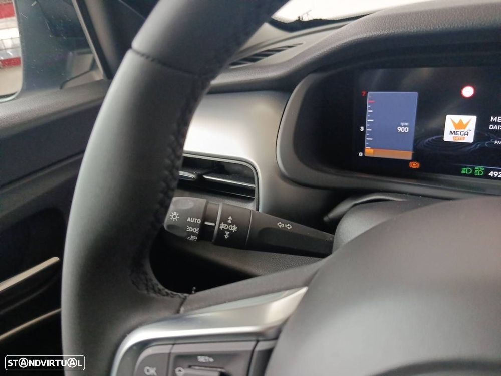 Jeep Avenger 1.2 GSE T3 Summit - 14