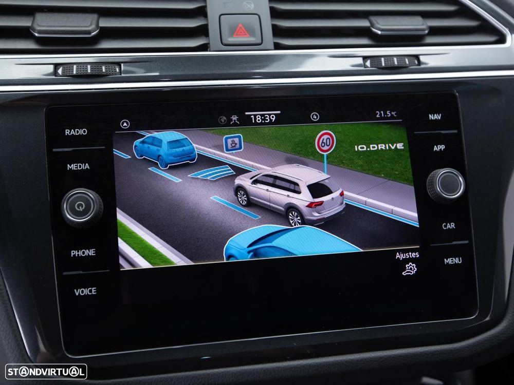 VW Tiguan 1.4 TSI eHybrid R-Line DSG - 29