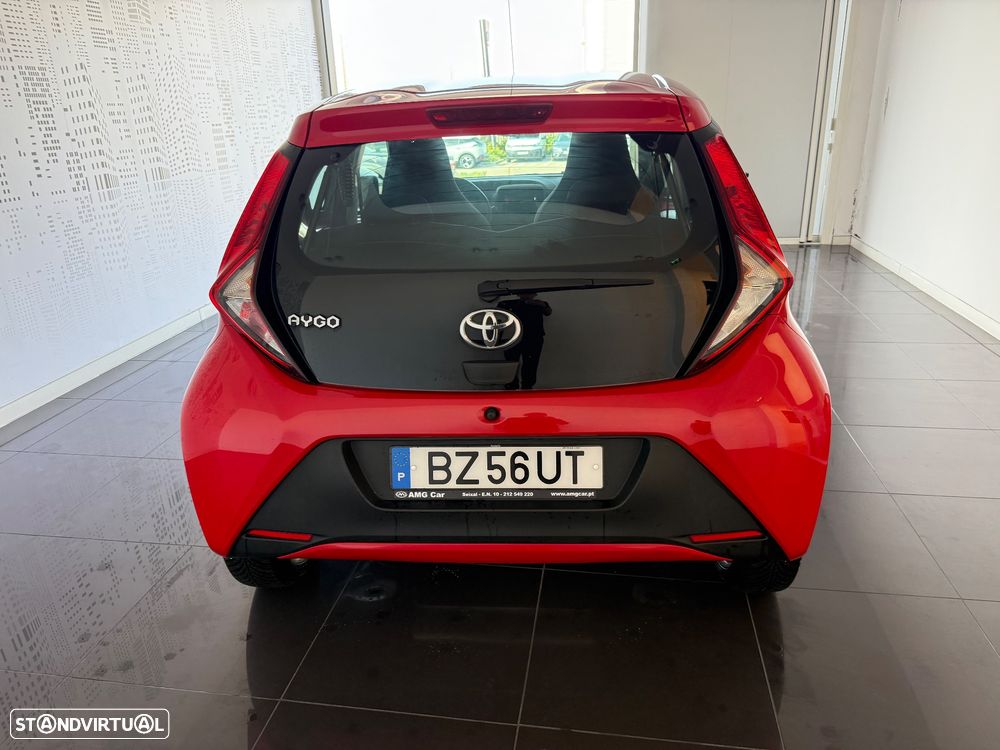 Toyota Aygo x-cite - 4