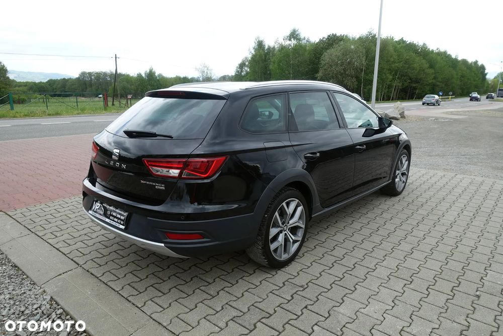 Seat Leon Sportstourer 2.0 TDI Start&Stop 4Drive DSG X-Perience - 5