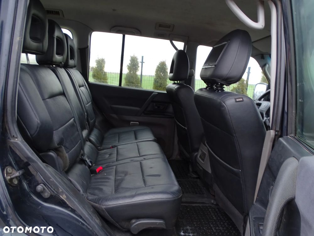Mitsubishi Pajero 3.2 DID - 16