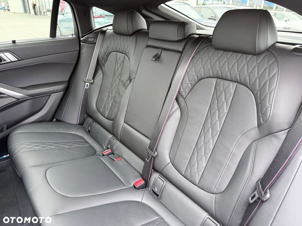 BMW X6 xDrive30d mHEV sport - 36