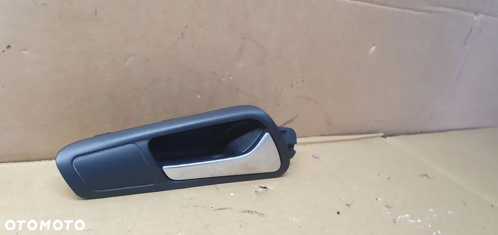 Klamka wewnętrzna prawy przód przednia prawa VW Passat B6 3C1837114 - 4