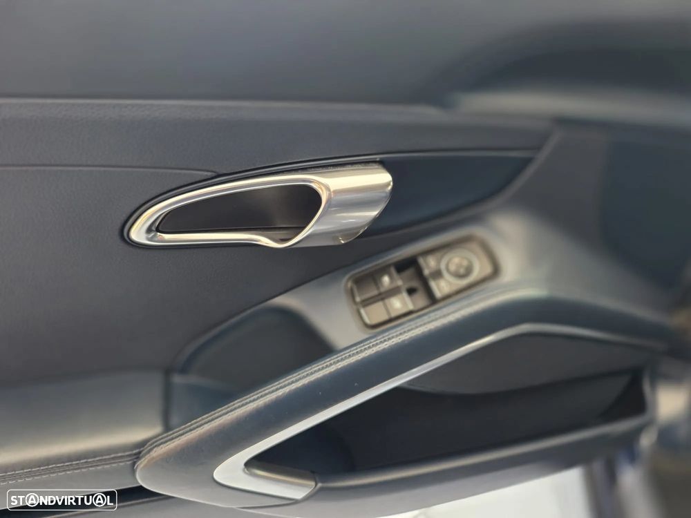 Porsche 911 (991) Carrera 4 PDK - 9