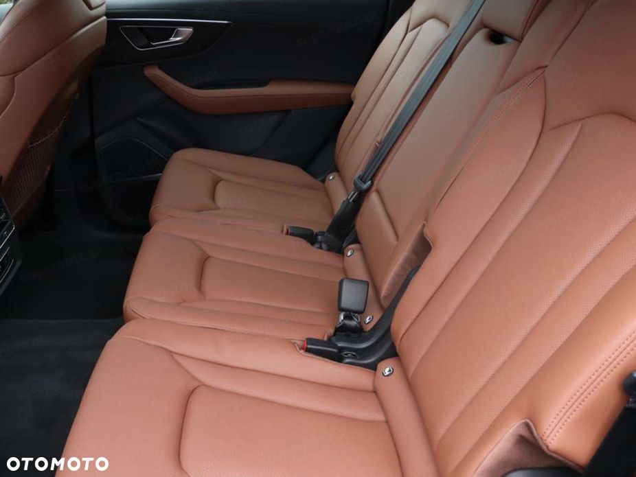 Audi Q7 - 19
