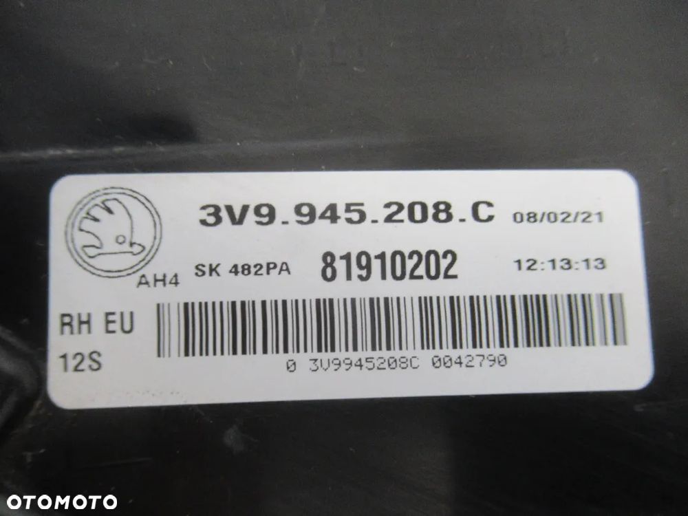 LAMPA TYŁ TYLNA PRAWA SKODA SUPERB III 3 LIFT KOMBI 3V9 2019- - 19