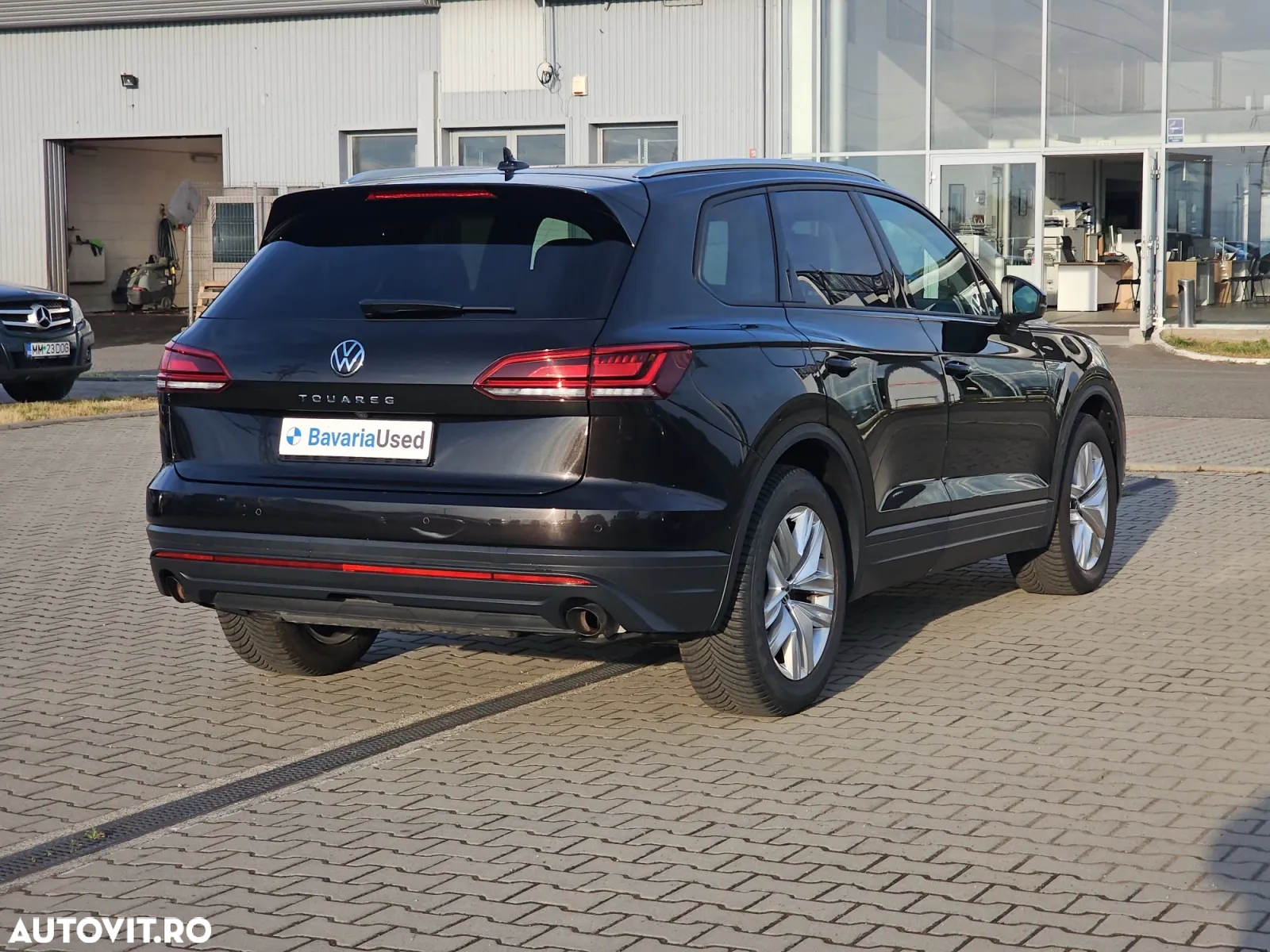 Volkswagen Touareg 3.0 V6 TDI 4Motion DPF Automatik - 3