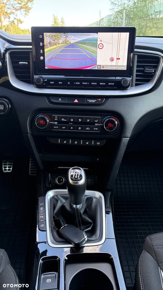 Kia ProCeed - 22