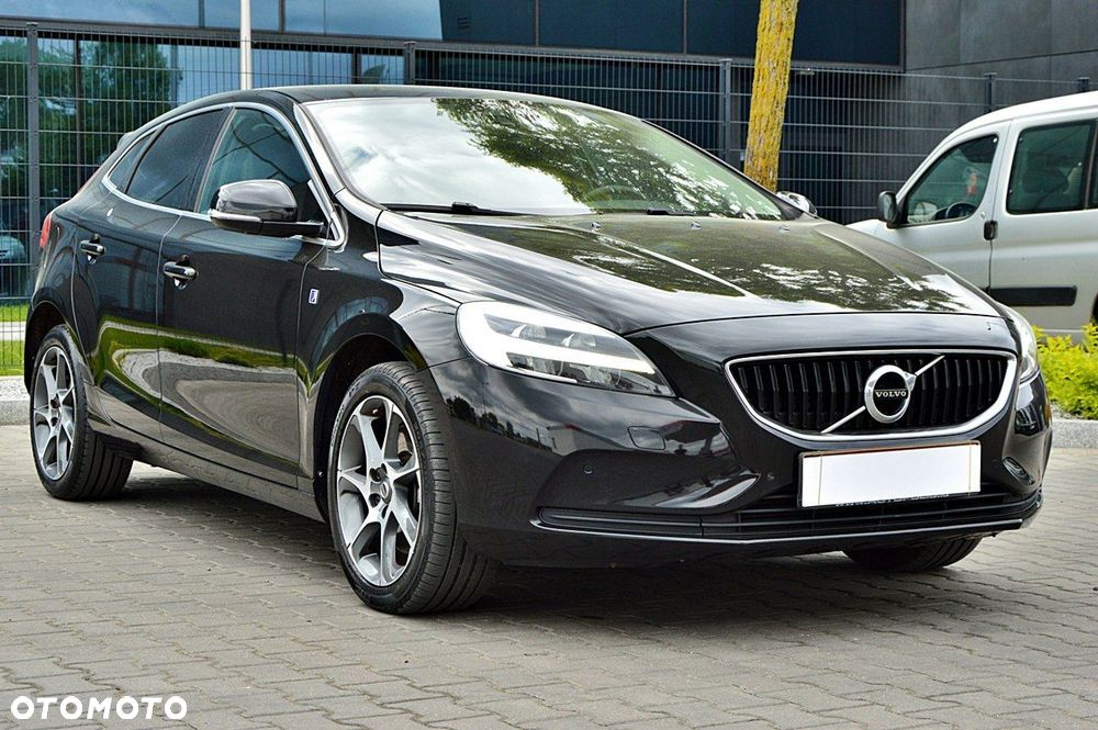 Volvo V40 - 20