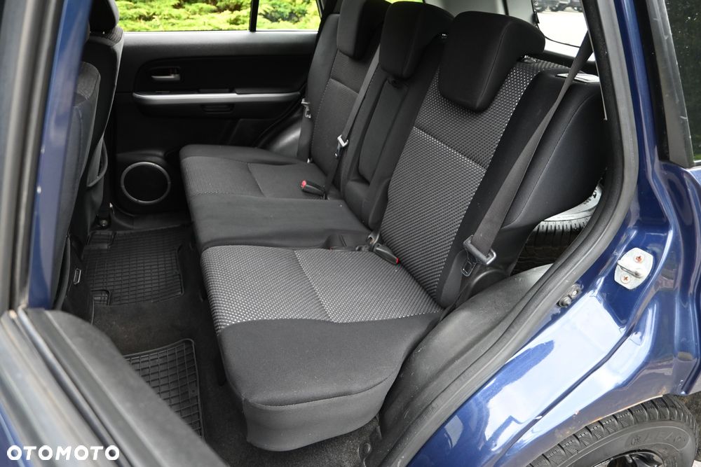 Suzuki Grand Vitara 1.9 DDiS - 25