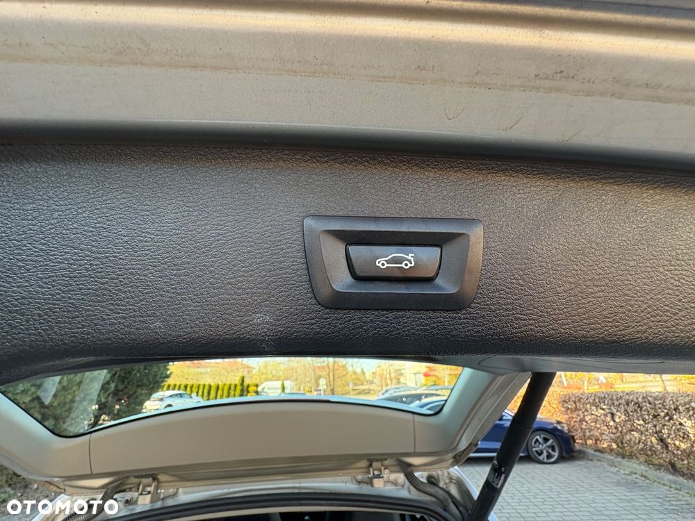 BMW X3 xDrive20d - 27