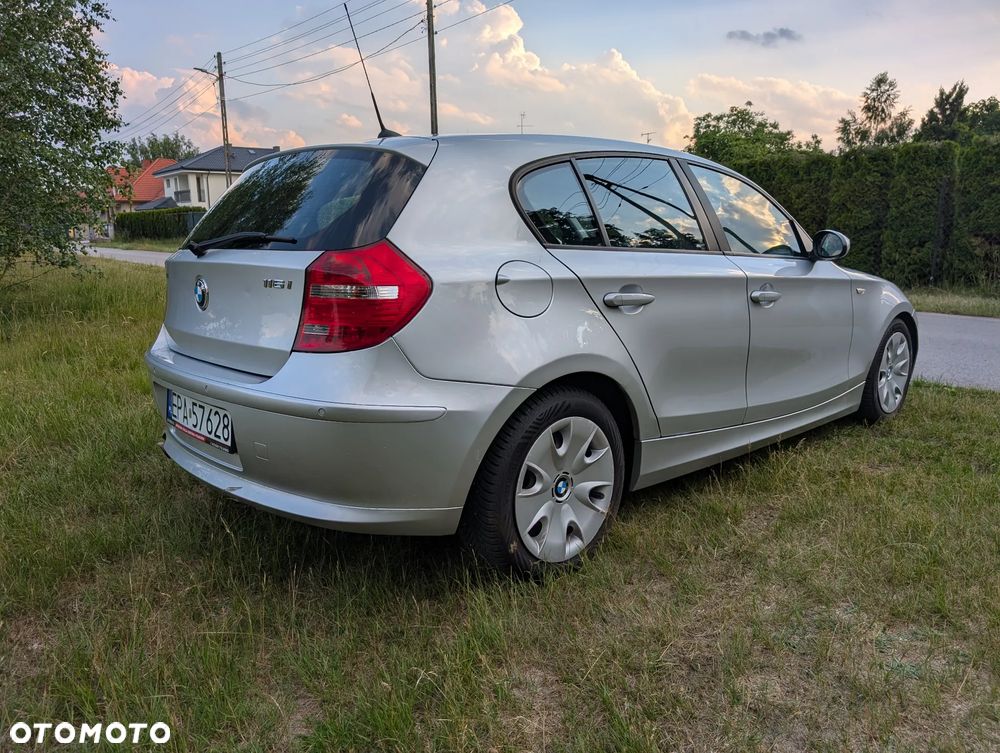 BMW Seria 1 116i - 5