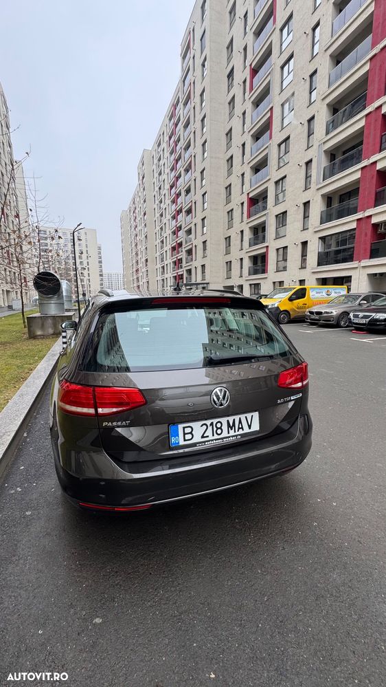 Volkswagen Passat - 13