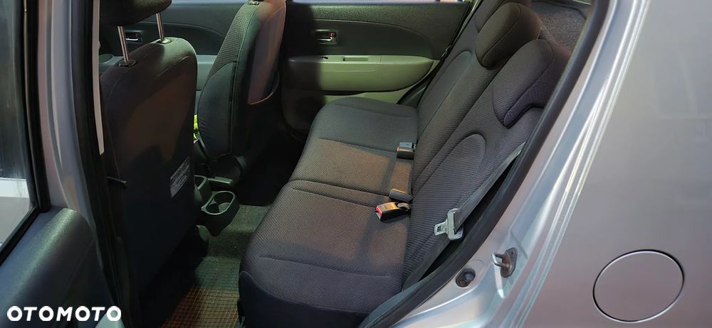 Daihatsu Sirion 1.3 CooLine - 16