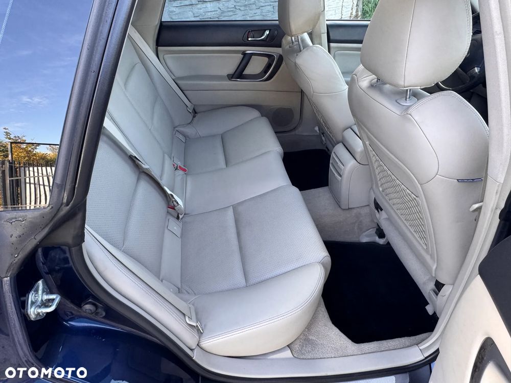 Subaru Legacy 3.0R Automatik Exclusive - 9