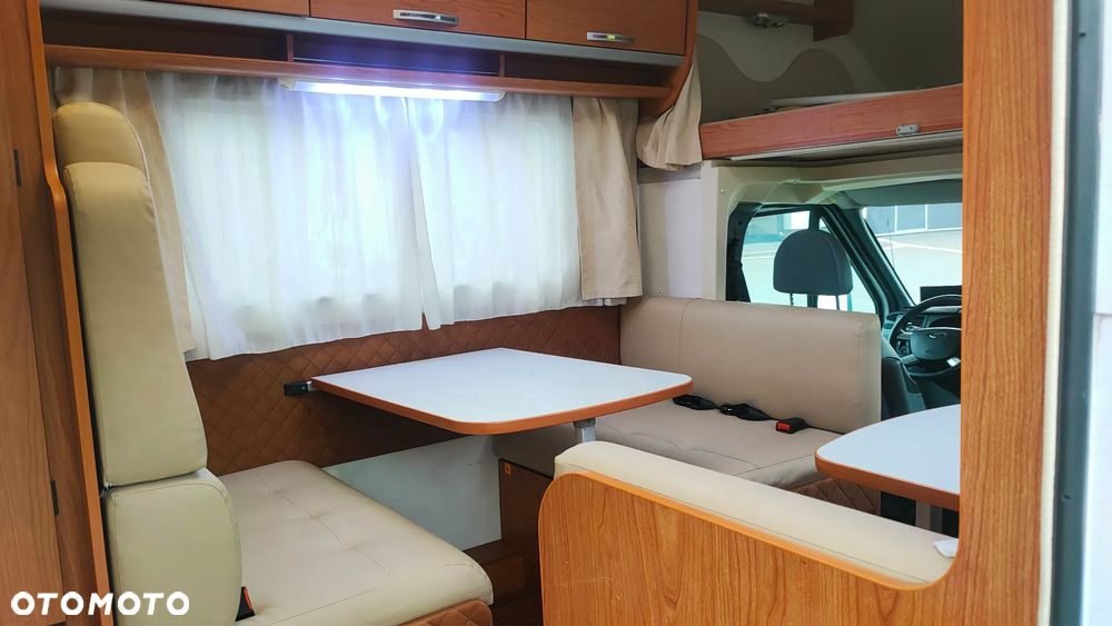 Ford Transit 7/osobowy /XGO - 19